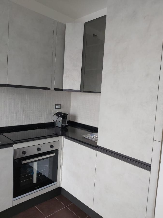 Milano Santa Giulia Business Apartment - Olimpiadi 26 Kültér fotó